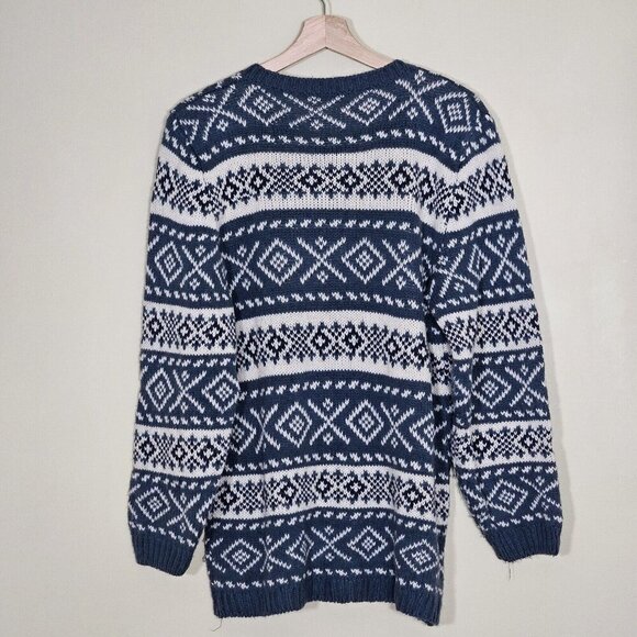 Over Pull Scandinavian Pattern Cardigan Womens L Blue White LS Cottage Lagenlook - Picture 2 of 14